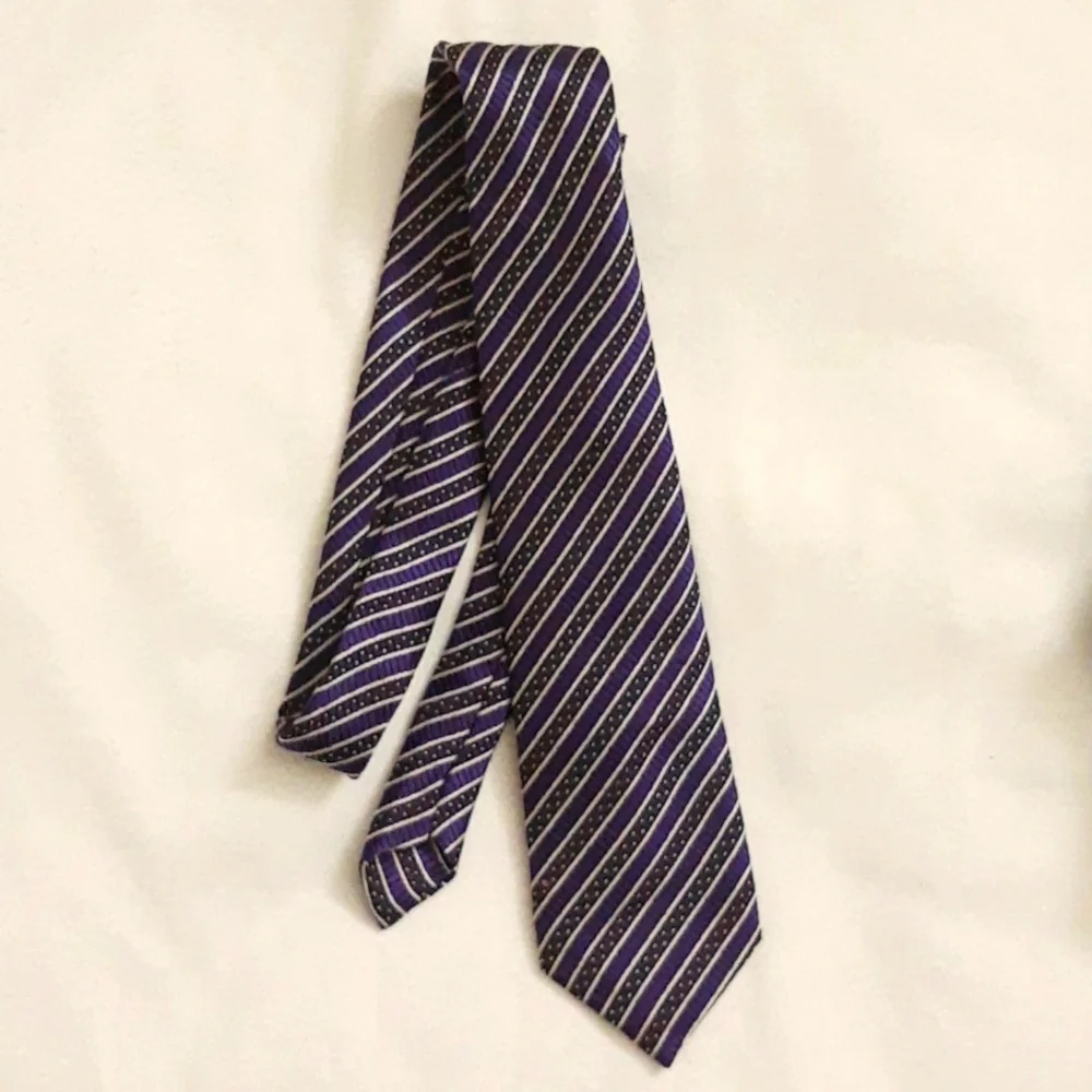Jacques Valmont Boys Youth Necktie Tie Purple Black Silver Gold